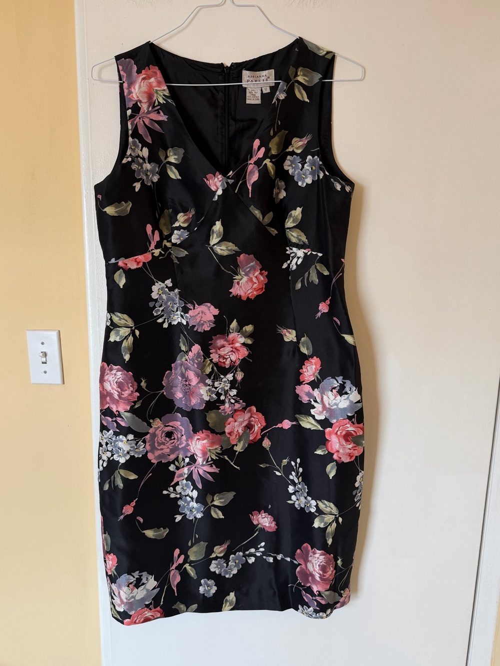 ADRIANNA PAPELL silk dress - size 12 - EUC